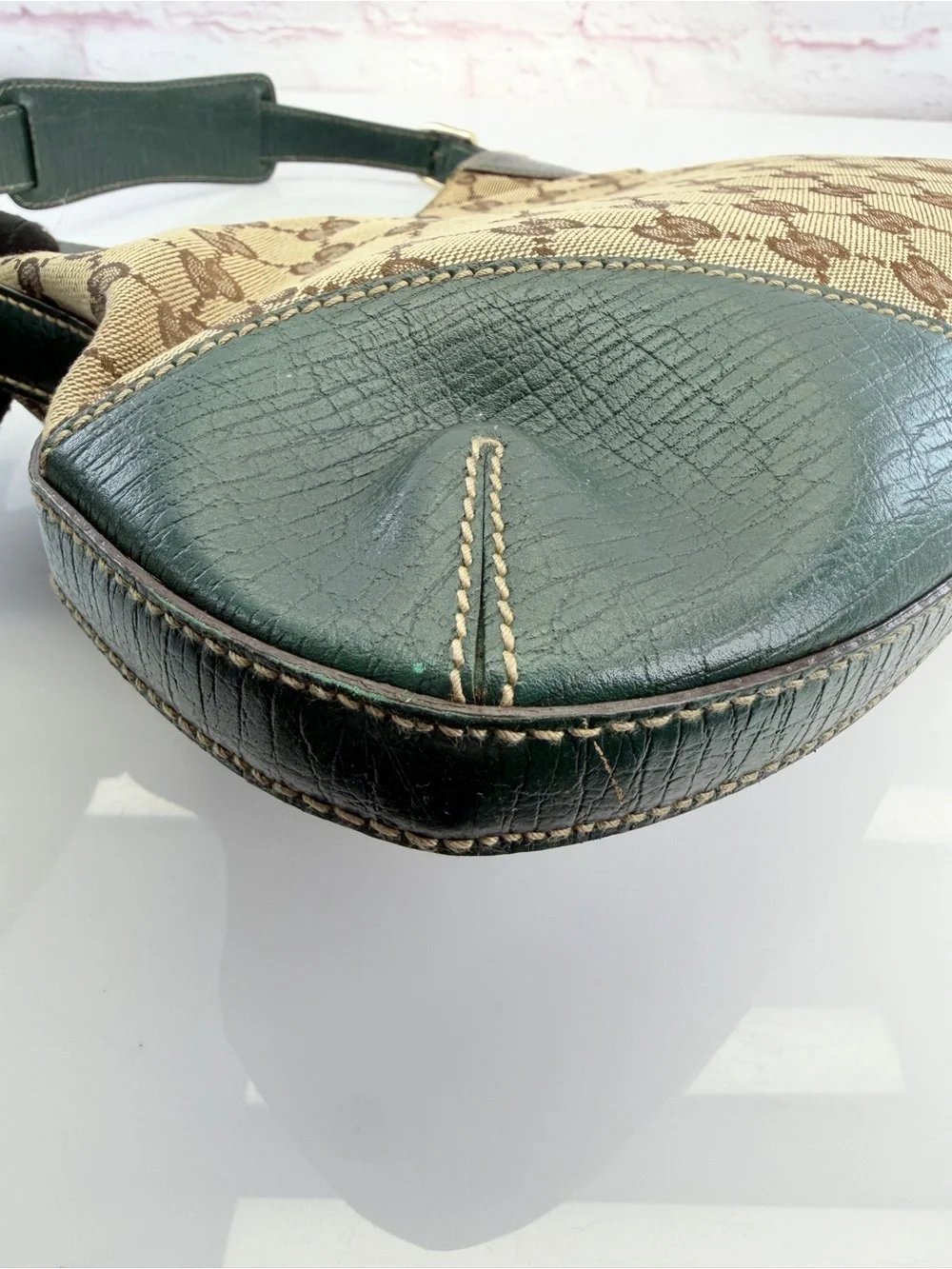 Gucci Beige/Ebony GG Canvas Green Leather Horsebit Hobo Bag
